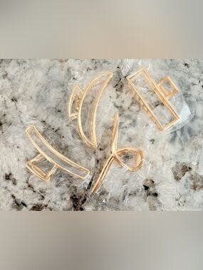 Set of 4 Gold Hair Claw Clips